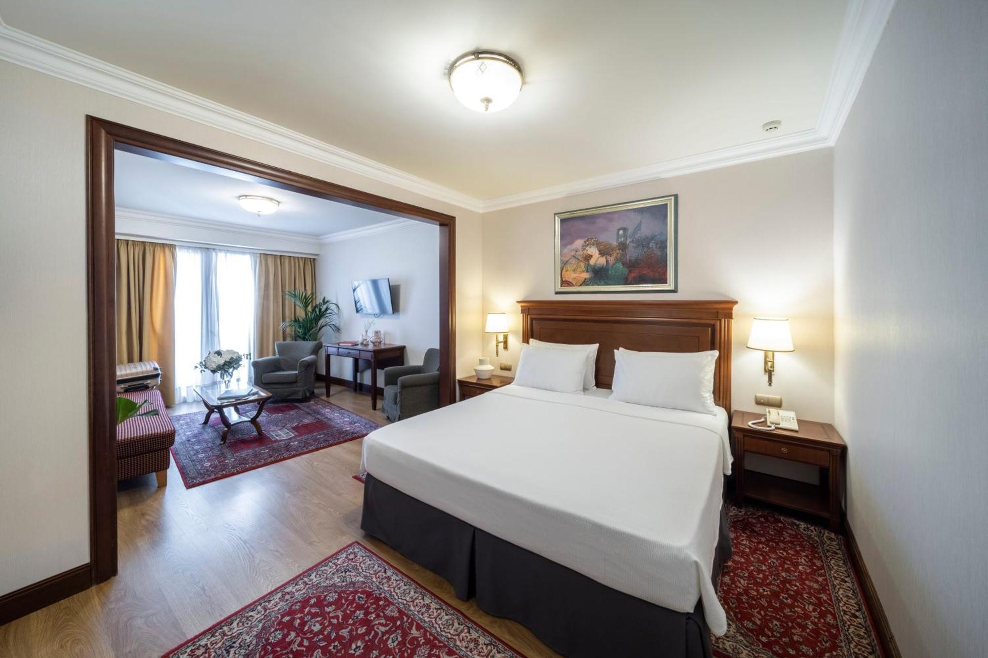 Electra Palace Hotel 5*