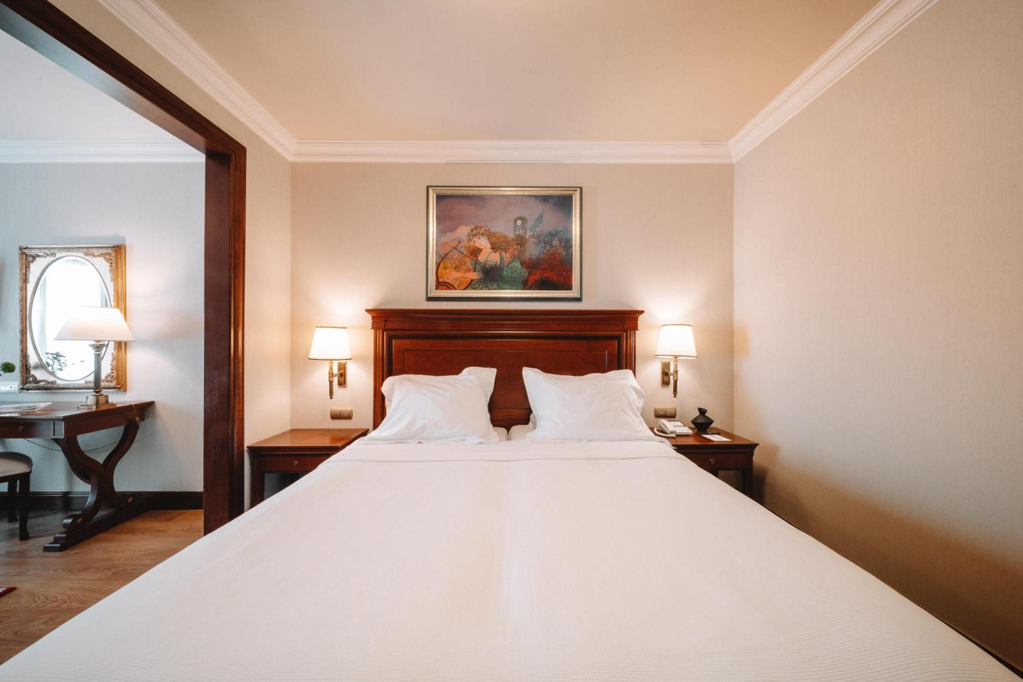 Ξενοδοχείο Electra Palace 5*